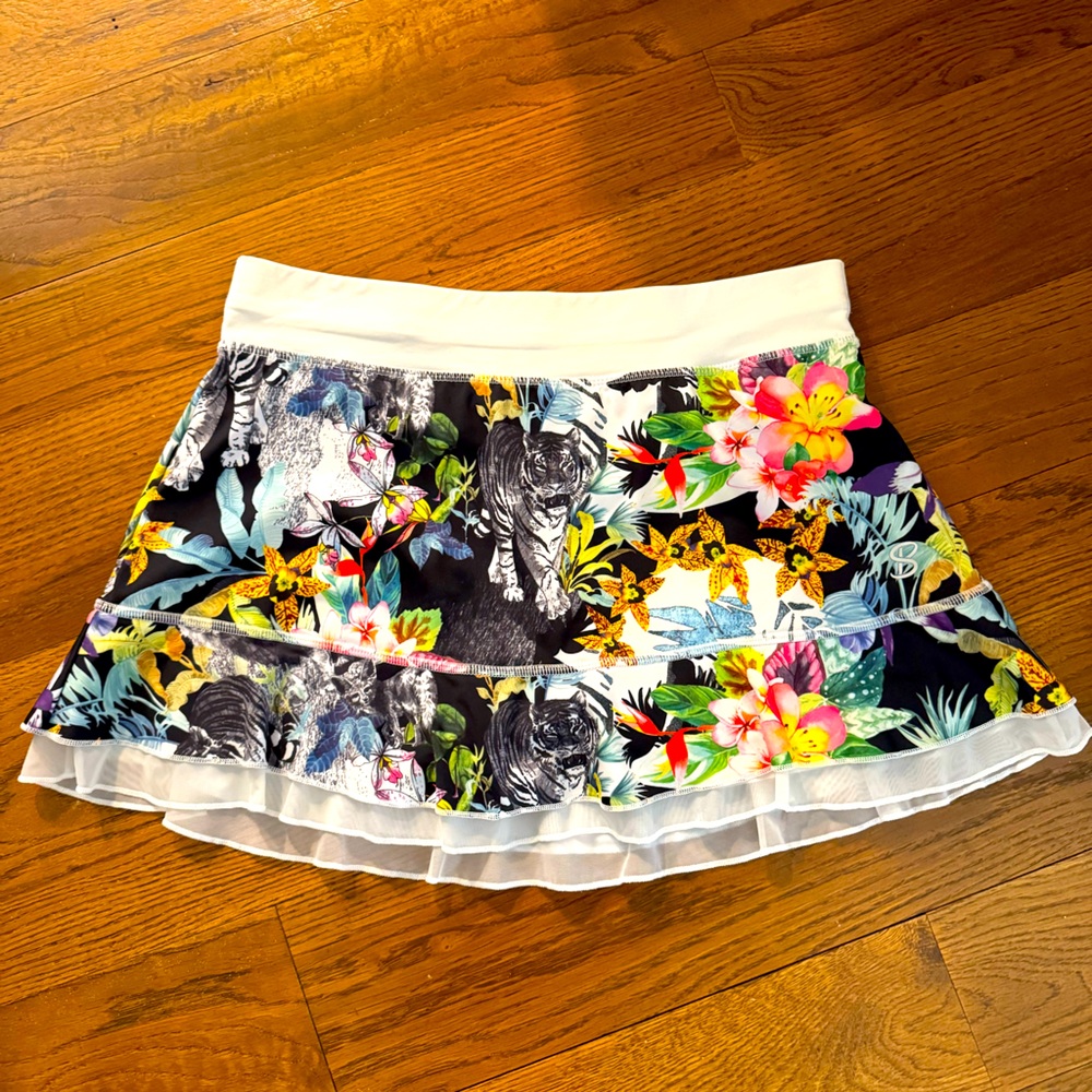 Sofibella 13 inch tennis skirt